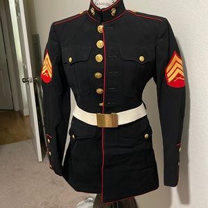Seargent Marine Corp tunic EXCELLENT condition.